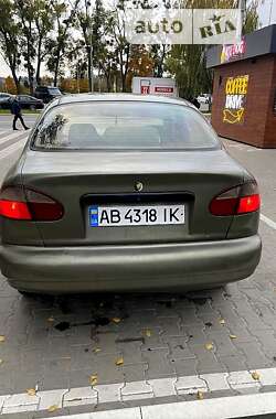 Седан Daewoo Lanos 2004 в Киеве