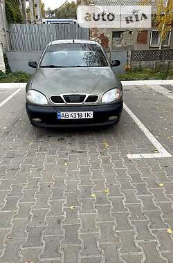 Седан Daewoo Lanos 2004 в Киеве