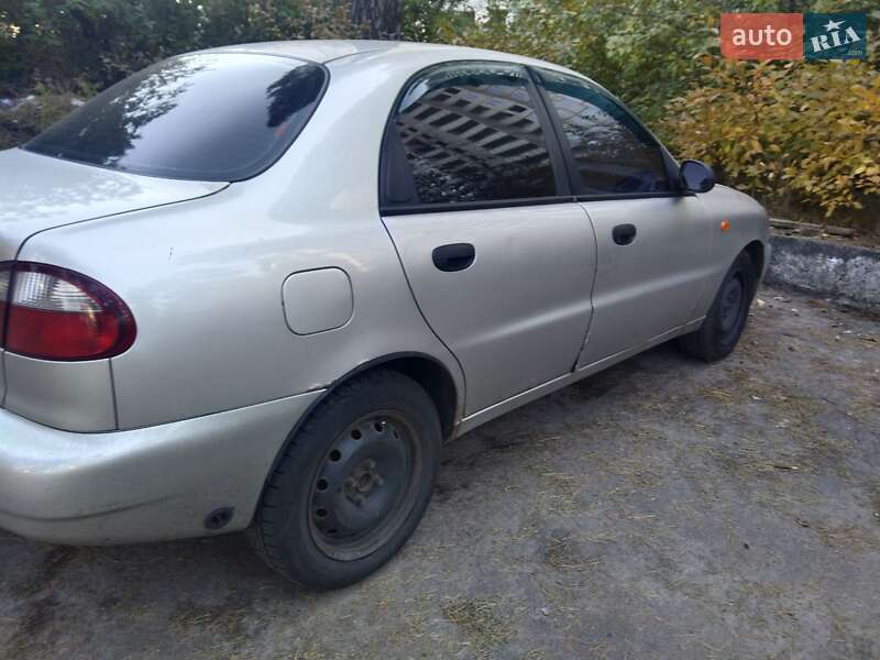 Седан Daewoo Lanos 2006 в Киеве