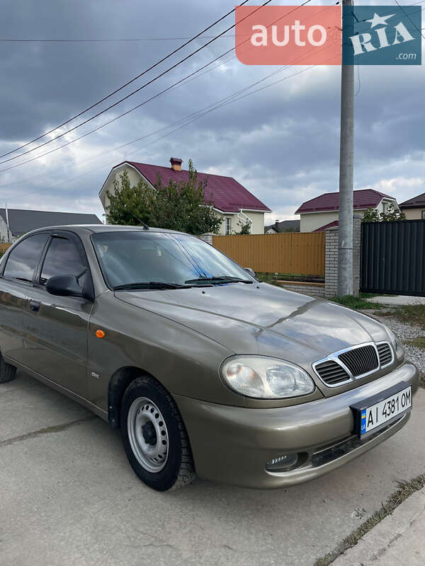 Хетчбек Daewoo Lanos 2004 в Борисполі