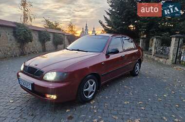 Седан Daewoo Lanos 2004 в Чернівцях