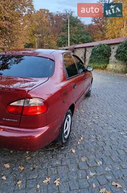 Седан Daewoo Lanos 2004 в Чернівцях