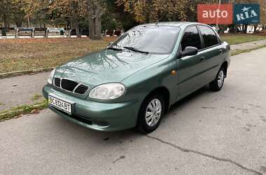 Седан Daewoo Lanos 2008 в Жовтих Водах