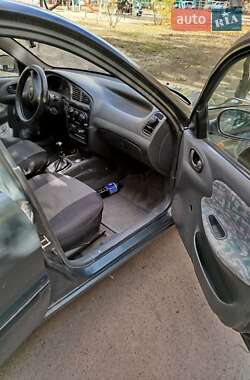 Седан Daewoo Lanos 1998 в 