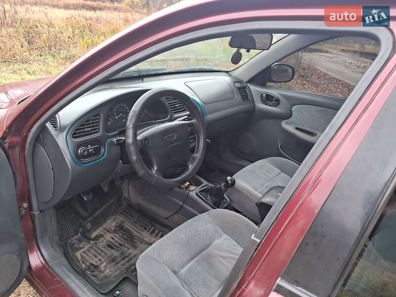 Седан Daewoo Lanos 2000 в Харькове
