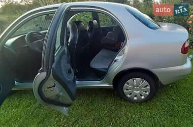 Седан Daewoo Lanos 2003 в 