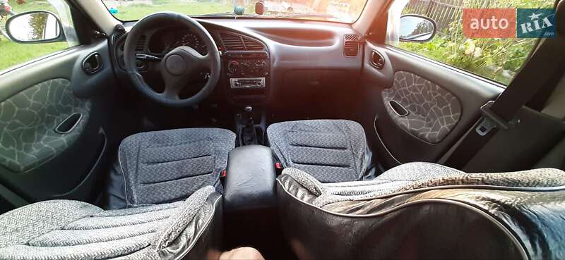 Седан Daewoo Lanos 2003 в Володимирі фото 4 Седан Daewoo Lanos 2003 в Володимирі