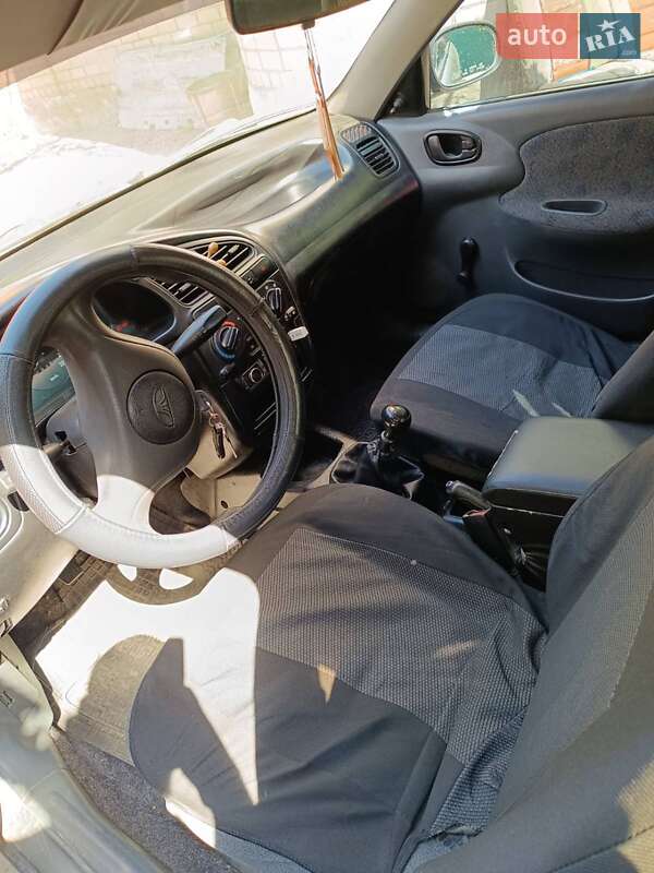 Седан Daewoo Lanos 2008 в Николаеве