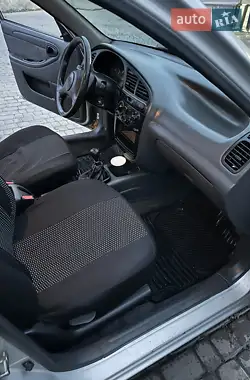Daewoo Lanos 2010
