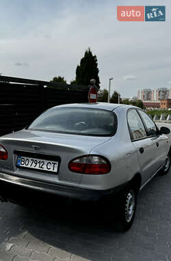 Седан Daewoo Lanos 1998 в 