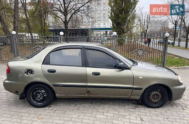 Седан Daewoo Lanos 2003 в Харькове