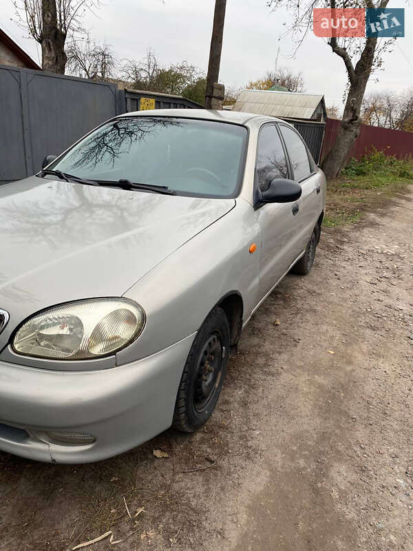 Седан Daewoo Lanos 2005 в Нежине