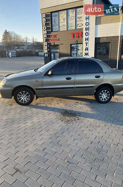 Седан Daewoo Lanos 2004 в 
