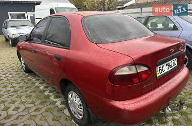 Седан Daewoo Lanos 2008 в Корсуне-Шевченковском