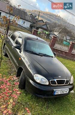 Седан Daewoo Lanos 2008 в Воловце