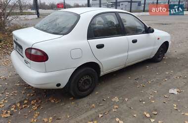 Седан Daewoo Lanos 1998 в Києві