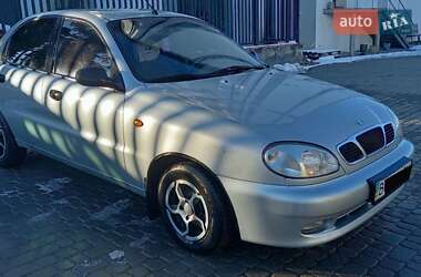 Седан Daewoo Lanos 2004 в Чорткове