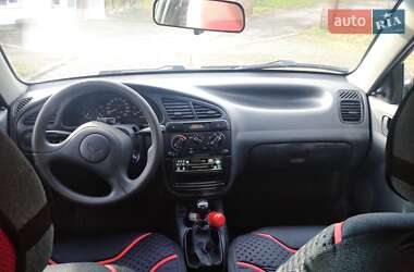 Седан Daewoo Lanos 2004 в 