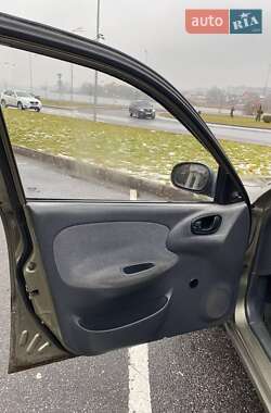 Седан Daewoo Lanos 2006 в 