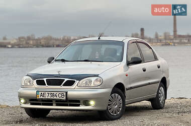 Седан Daewoo Lanos 2002 в Днепре