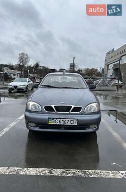 Седан Daewoo Lanos 2010 в Львові