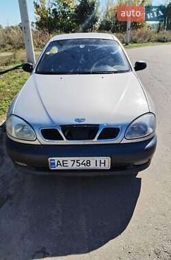 Седан Daewoo Lanos 1998 в Славянске