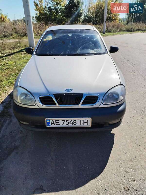 Седан Daewoo Lanos 1998 в Днепре