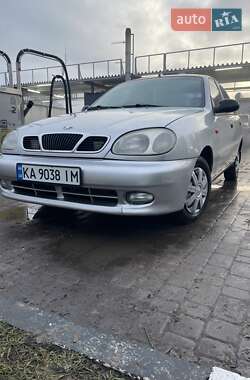 Седан Daewoo Lanos 2004 в 
