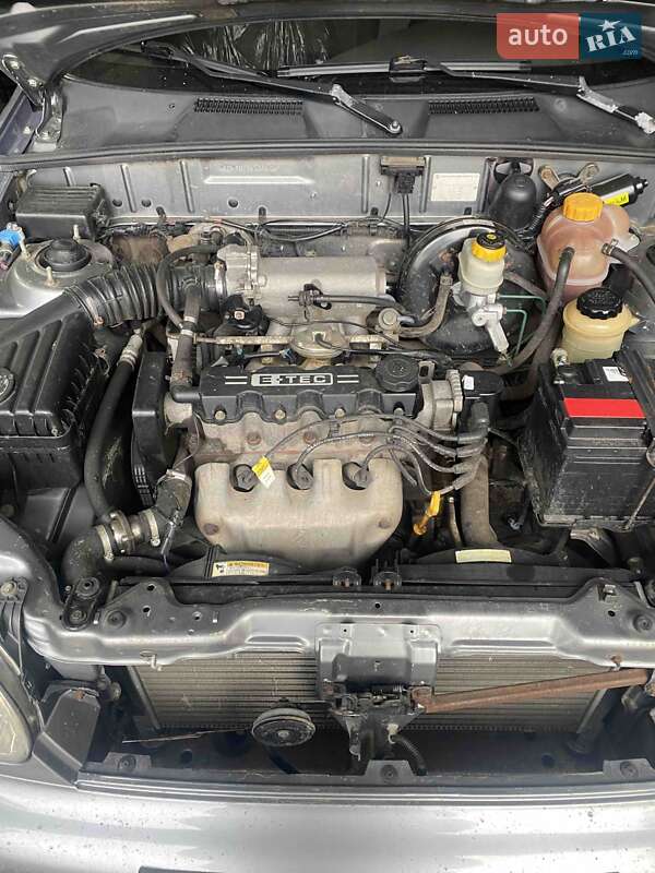 Седан Daewoo Lanos 2008 в Носовке