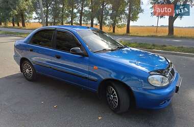 Седан Daewoo Lanos 2008 в Ромнах