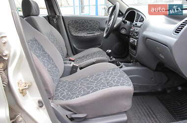 Седан Daewoo Lanos 2003 в 