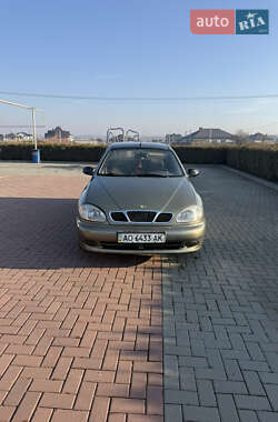 Седан Daewoo Lanos 2007 в Хусті