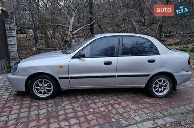 Седан Daewoo Lanos 2004 в Запоріжжі