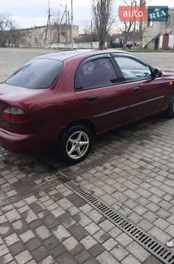 Седан Daewoo Lanos 2008 в Роздільній