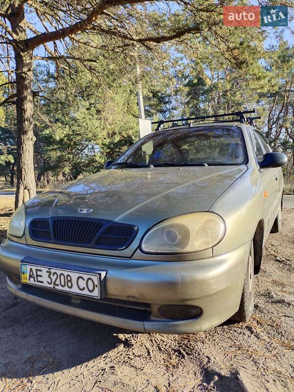 Седан Daewoo Lanos 2003 в Днепре