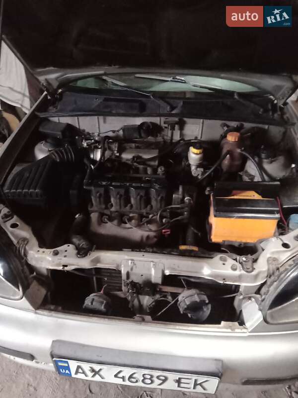 Седан Daewoo Lanos 2005 в Дергачах