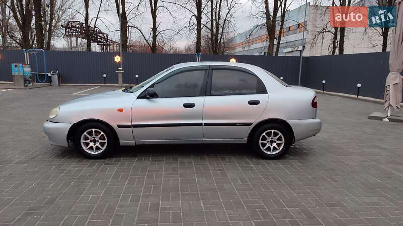 Седан Daewoo Lanos 2006 в Новомосковске