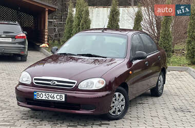 Седан Daewoo Lanos 2010 в Гусятині