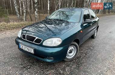 Седан Daewoo Lanos 2003 в Мені