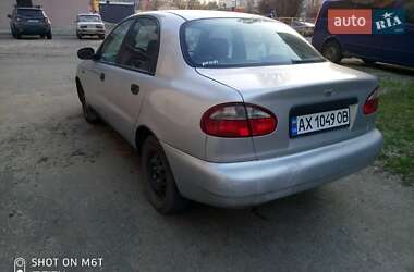 Седан Daewoo Lanos 2004 в Харькове