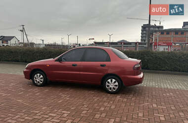 Седан Daewoo Lanos 2008 в Хусте