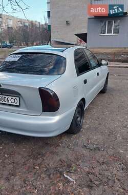 Седан Daewoo Lanos 2013 в Краснограде