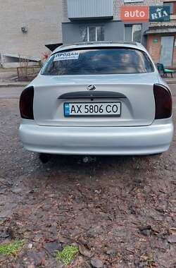 Седан Daewoo Lanos 2013 в Краснограде