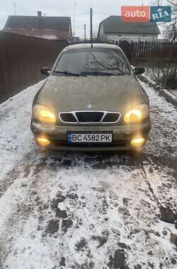 Седан Daewoo Lanos 2004 в Радехове