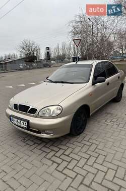 Седан Daewoo Lanos 2004 в Днепре