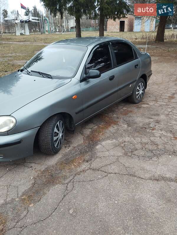 Седан Daewoo Lanos 2002 в Сумах