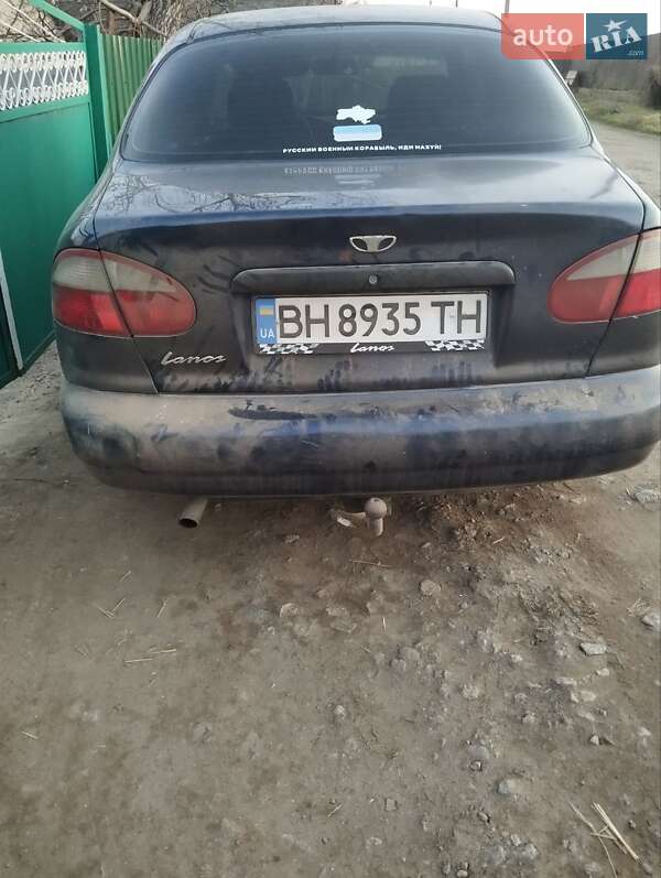 Седан Daewoo Lanos 2003 в Білгороді-Дністровському