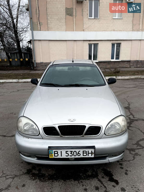 Седан Daewoo Lanos 2003 в Полтаве