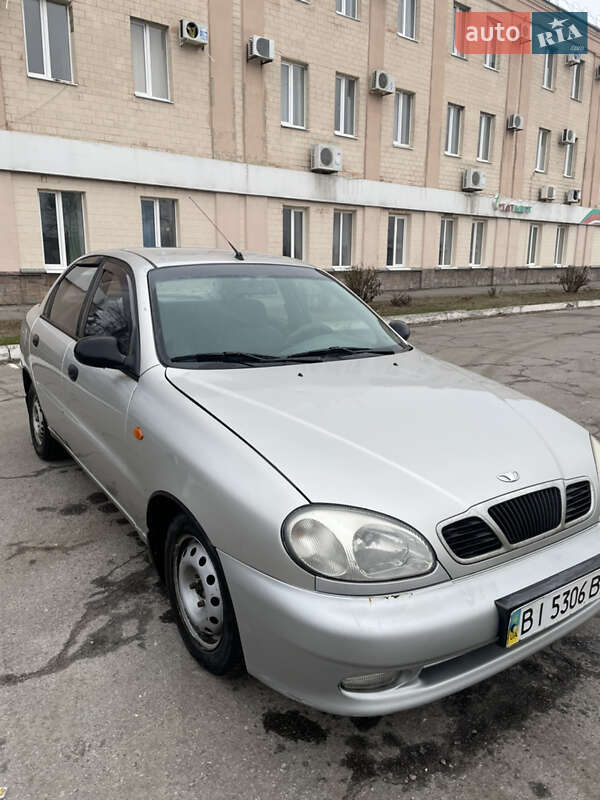 Седан Daewoo Lanos 2003 в Полтаве