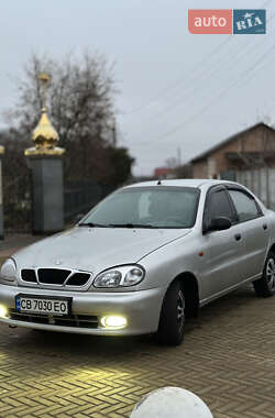 Седан Daewoo Lanos 2003 в Прилуках